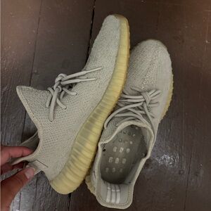 Yeezy Sneakers in Light Gray and Tan